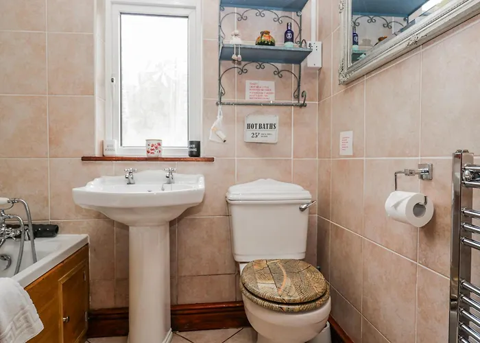 Linden Lea Holiday home *